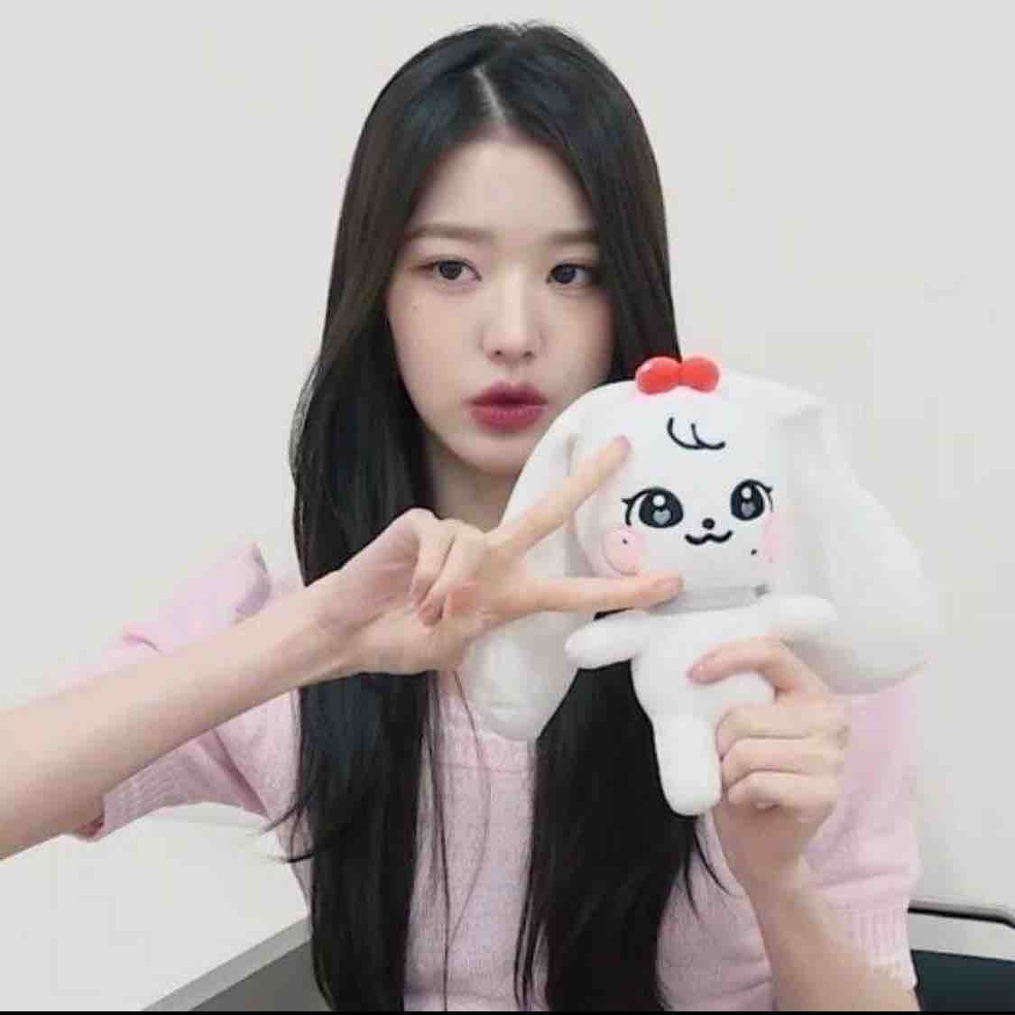 𝙝𝙞𝙮𝙤𝙧𝙞  .