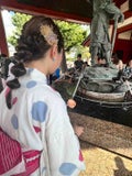 ひとみと、申します。
