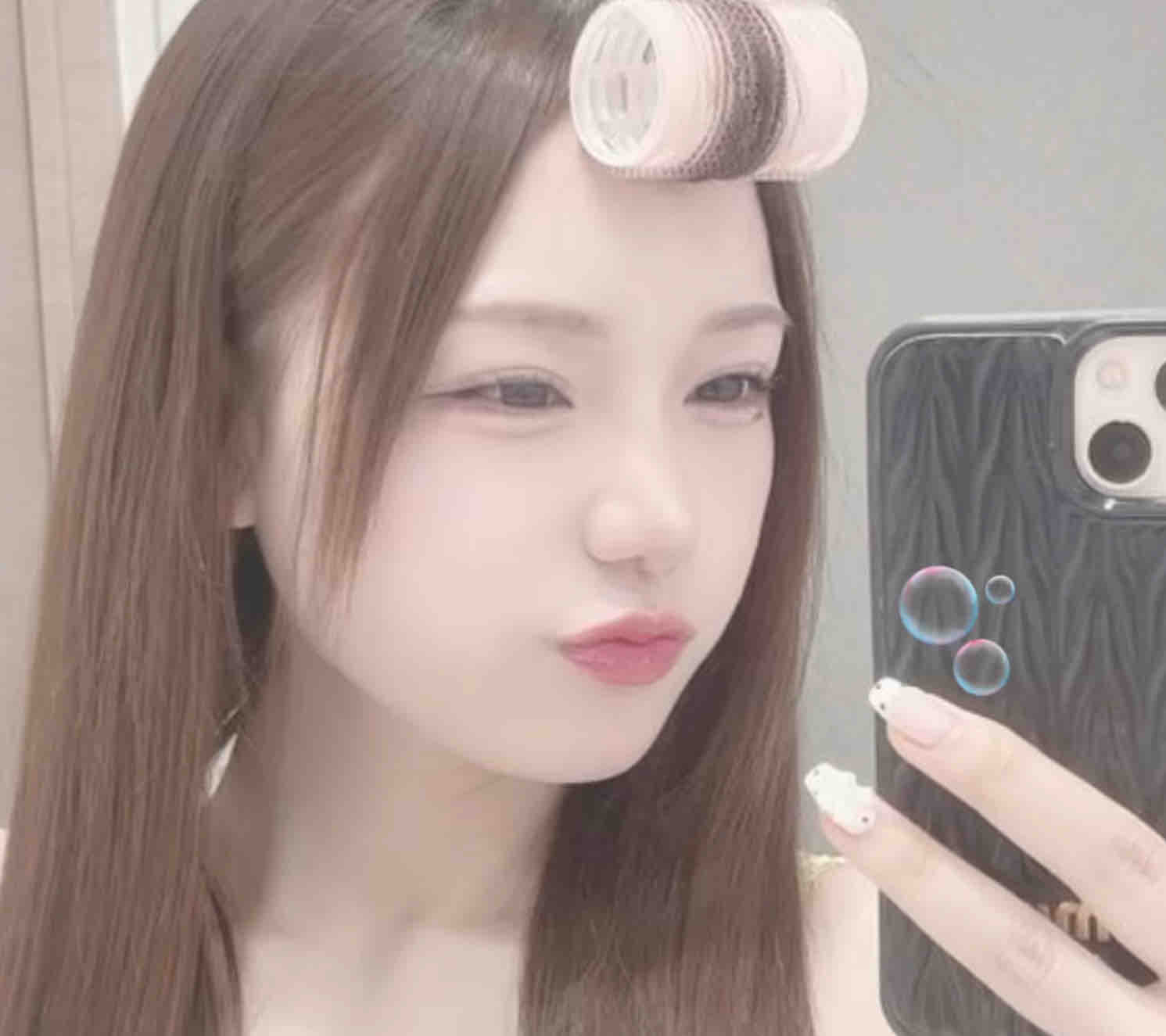 moka💕.⋆𝜗𝜚