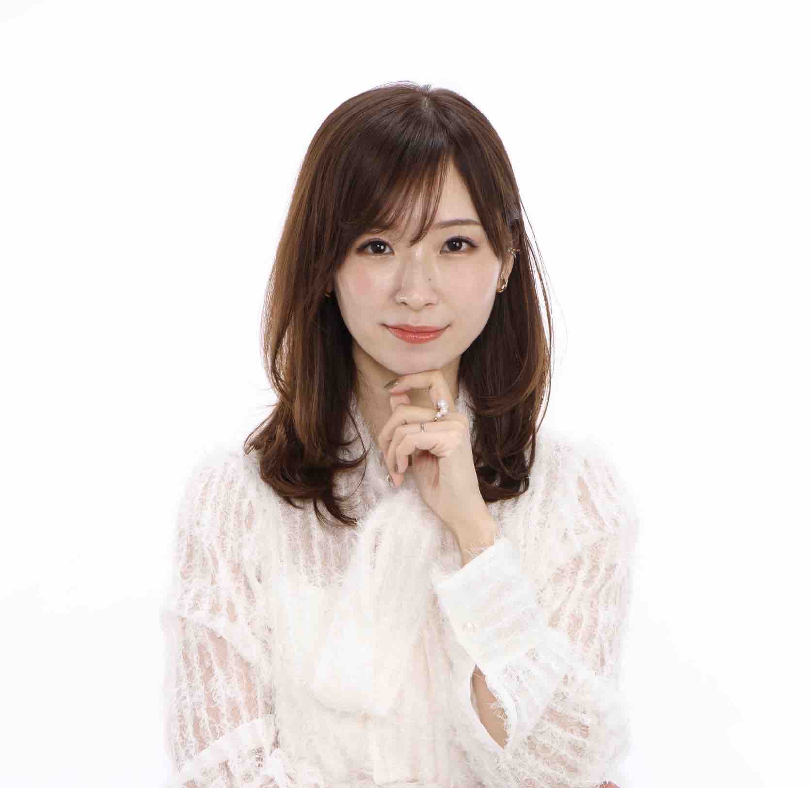 大石未奈子🧡MAQUIA公式インフルエンサー