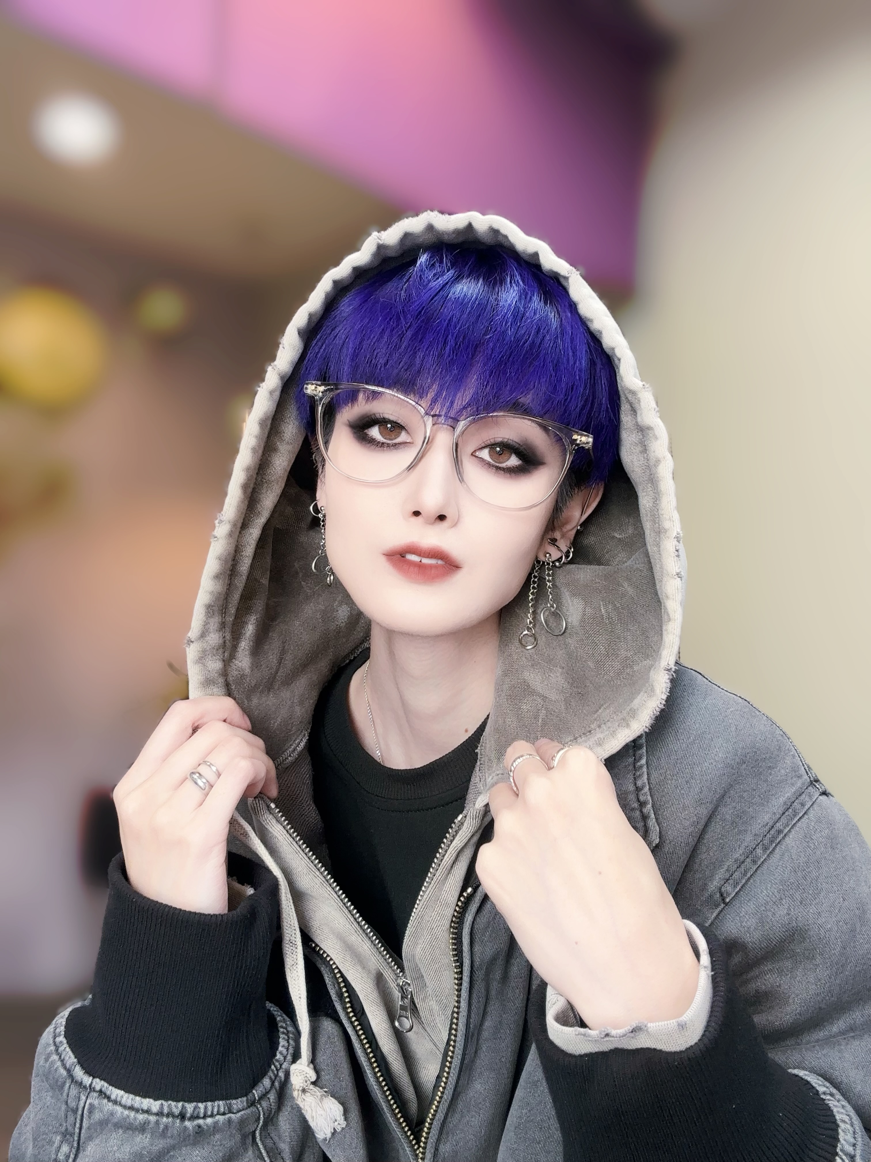 レズビアンのApril