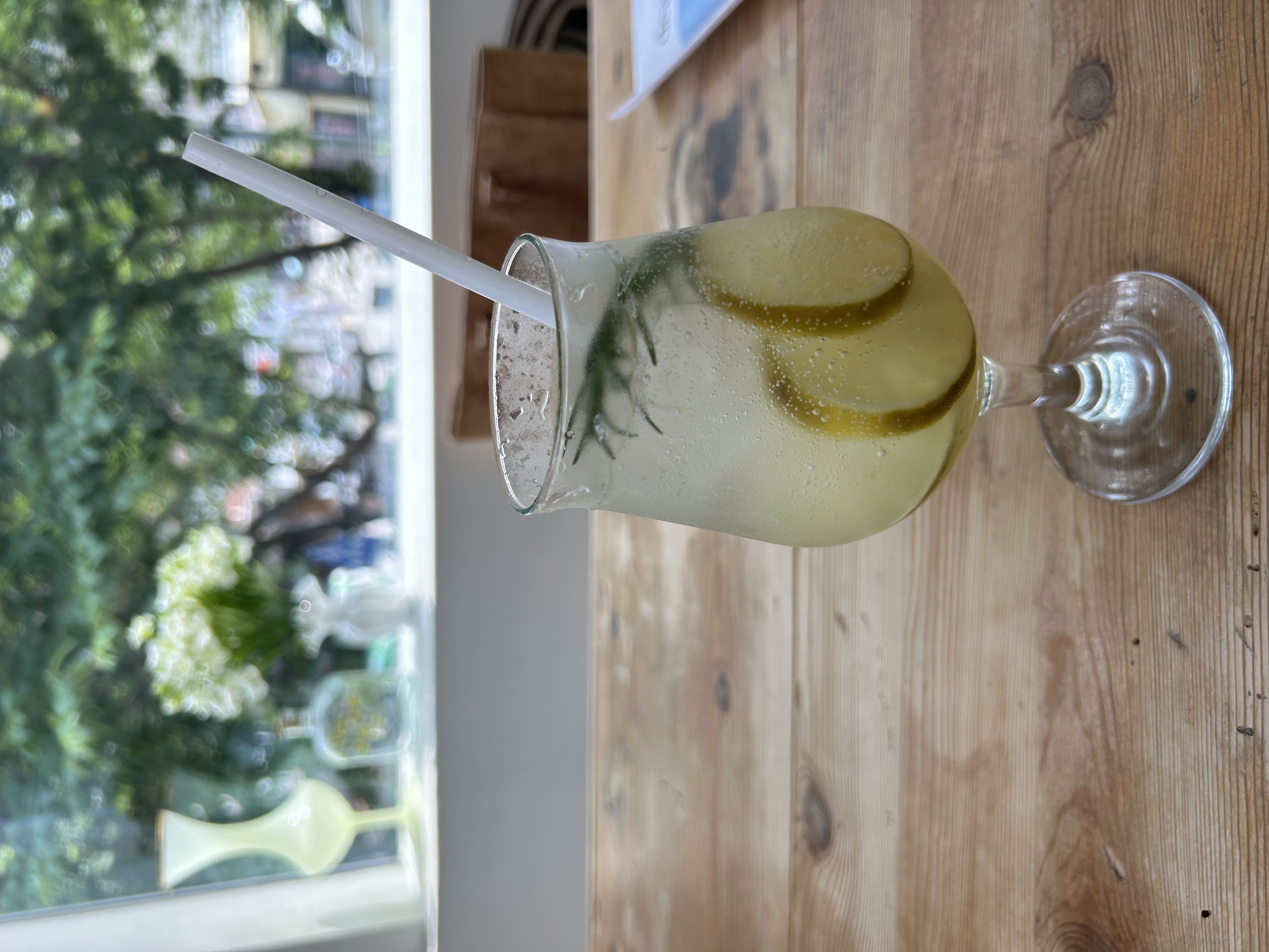 らららんどさん