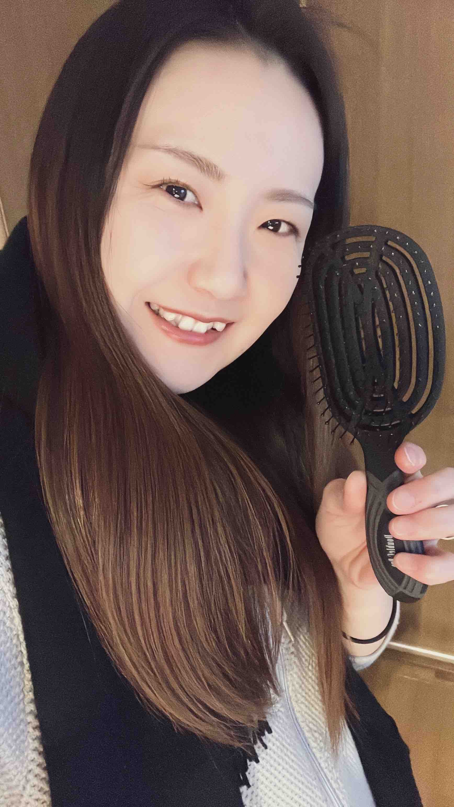 にしこ☺︎美容商社勤務