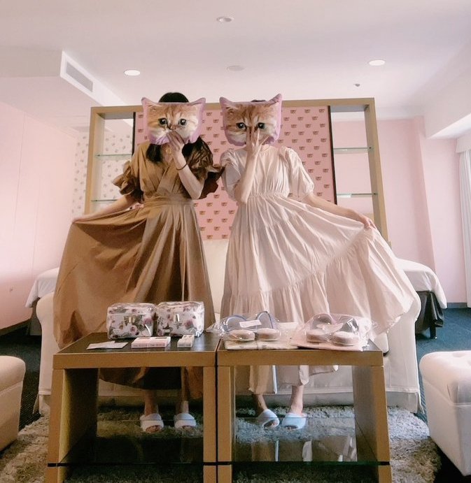 がうたん（右）🐻フォロバします💕