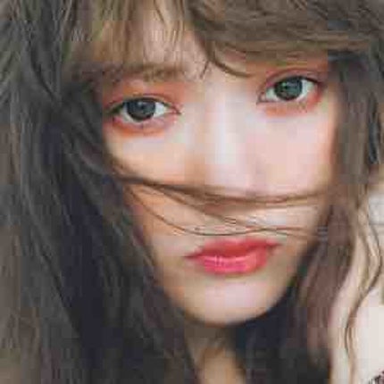 シオリ👱🏻♀️