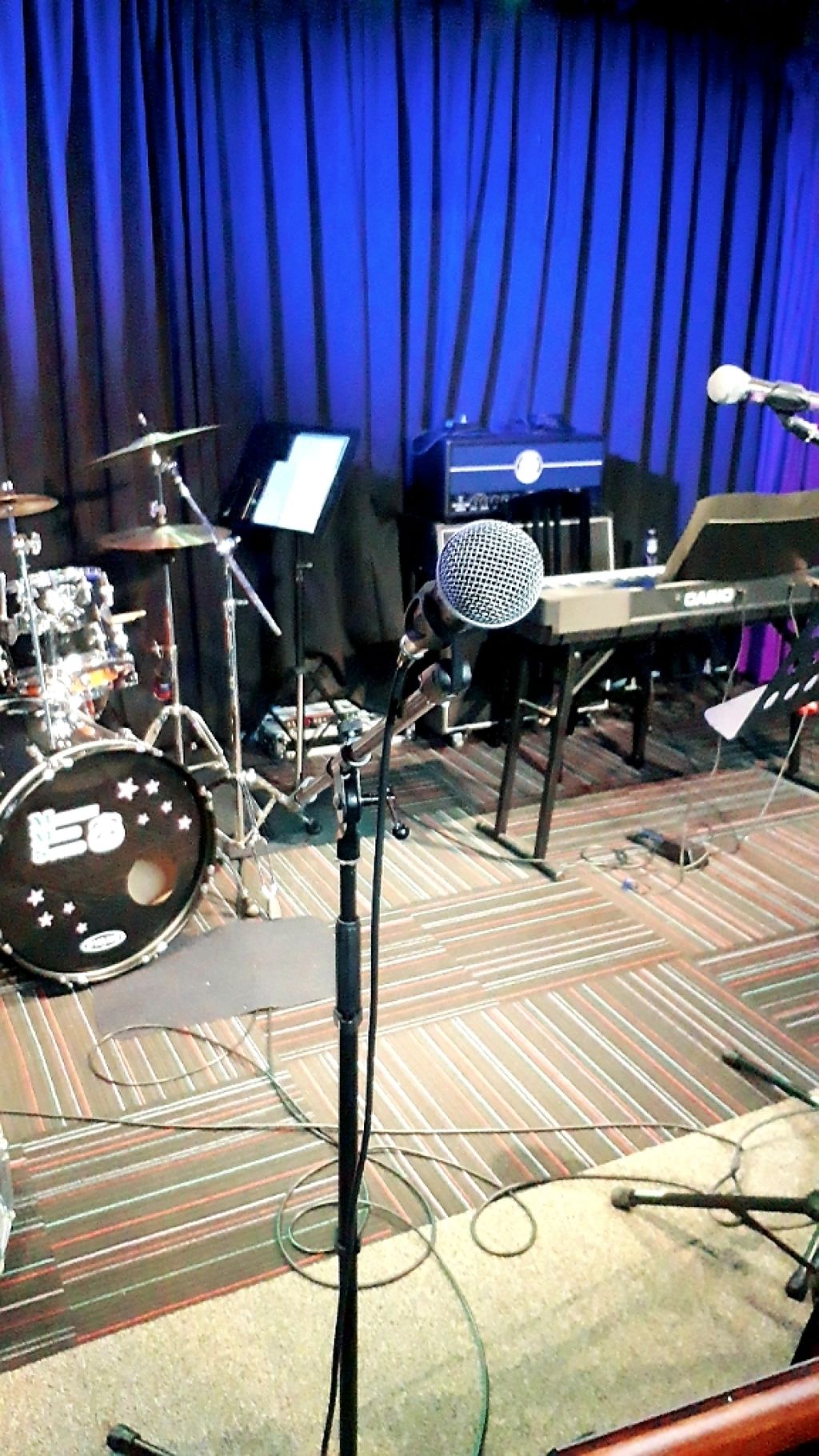 炙りサーモンの妖精