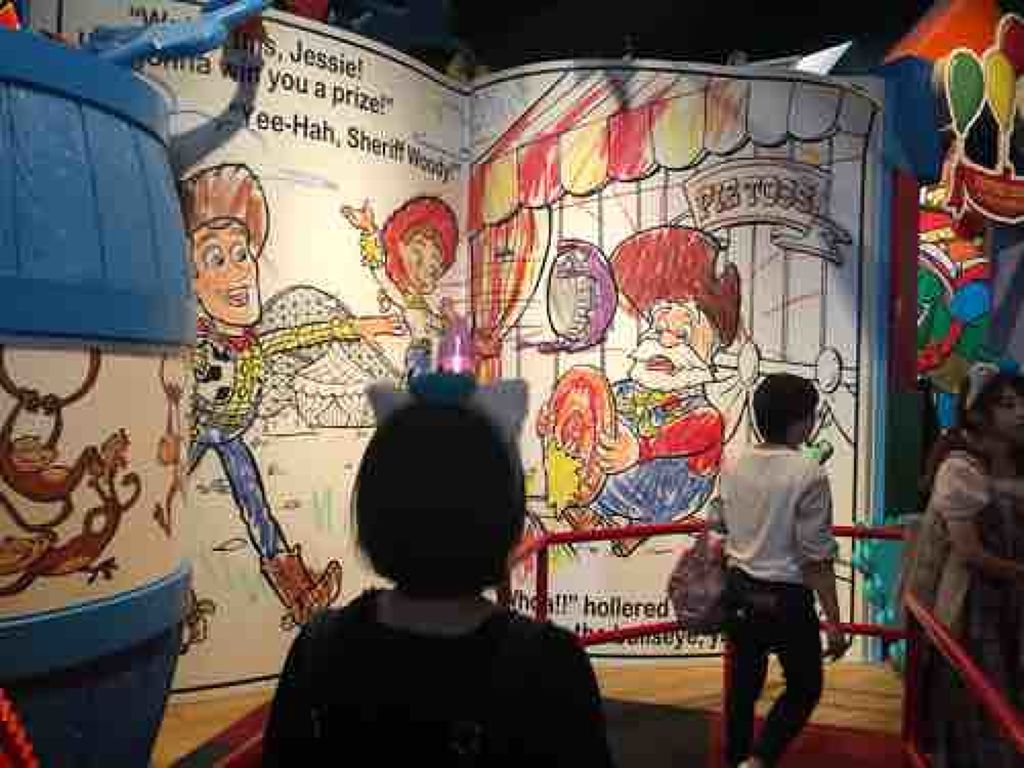 お す し (っ'-')╮ =͟͟͞͞🍣