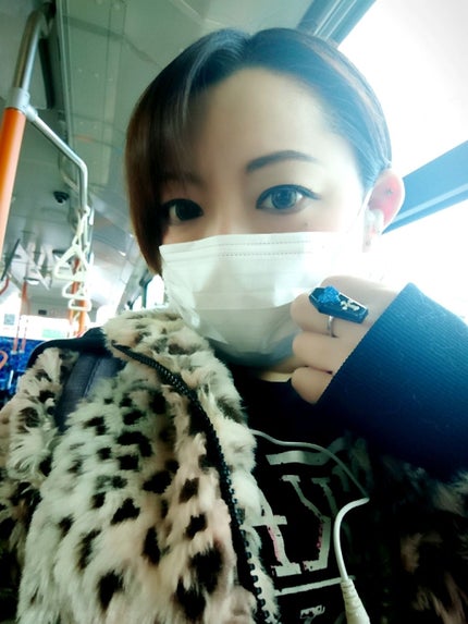 *+:。.アズ.。:+*