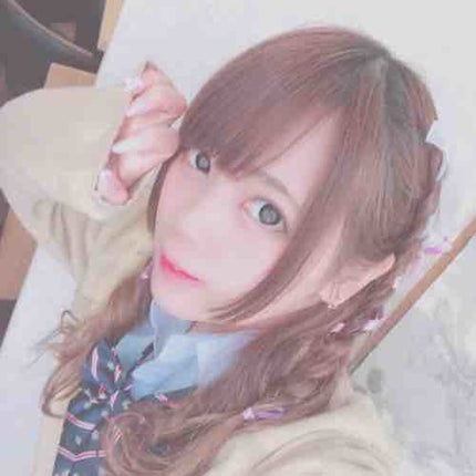 右側ほくろだらけマン