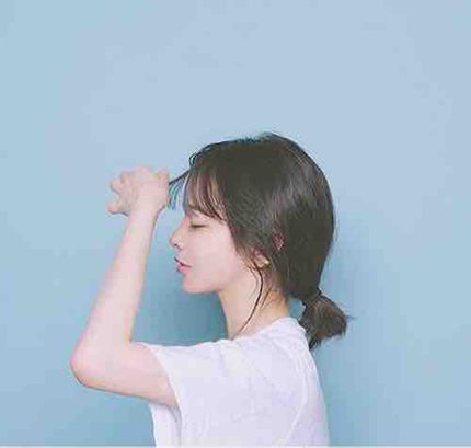 まぶたがくちびる。