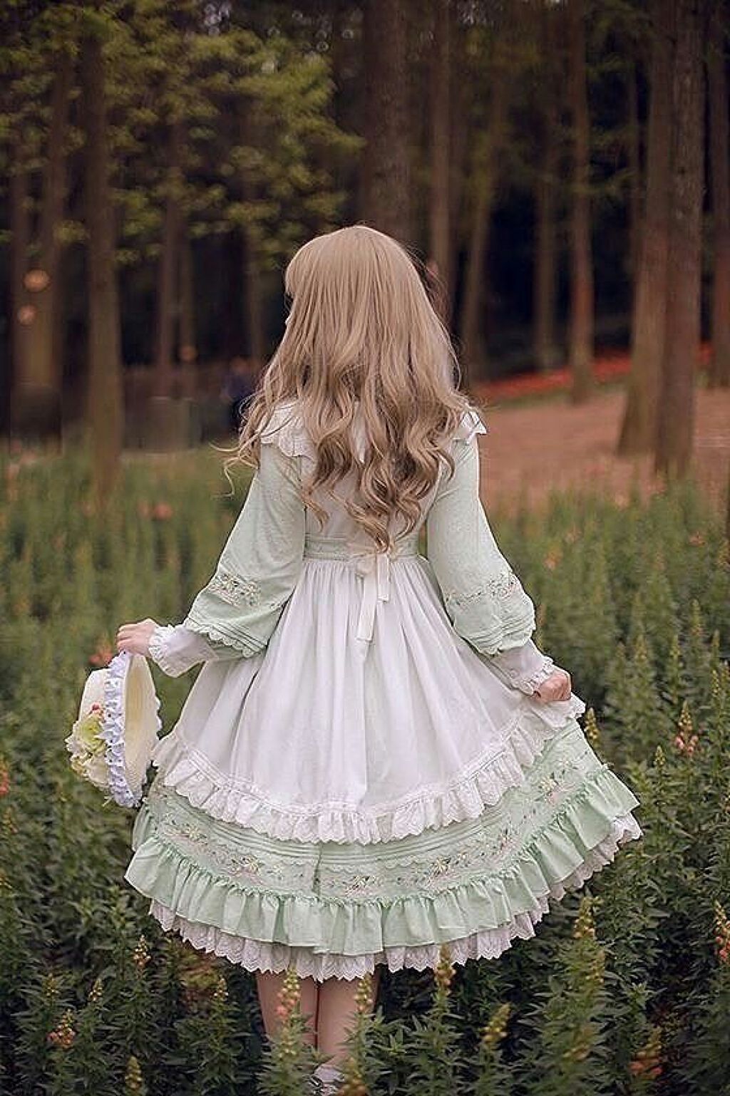 エレンです(✌︎˙˘˙✌︎)