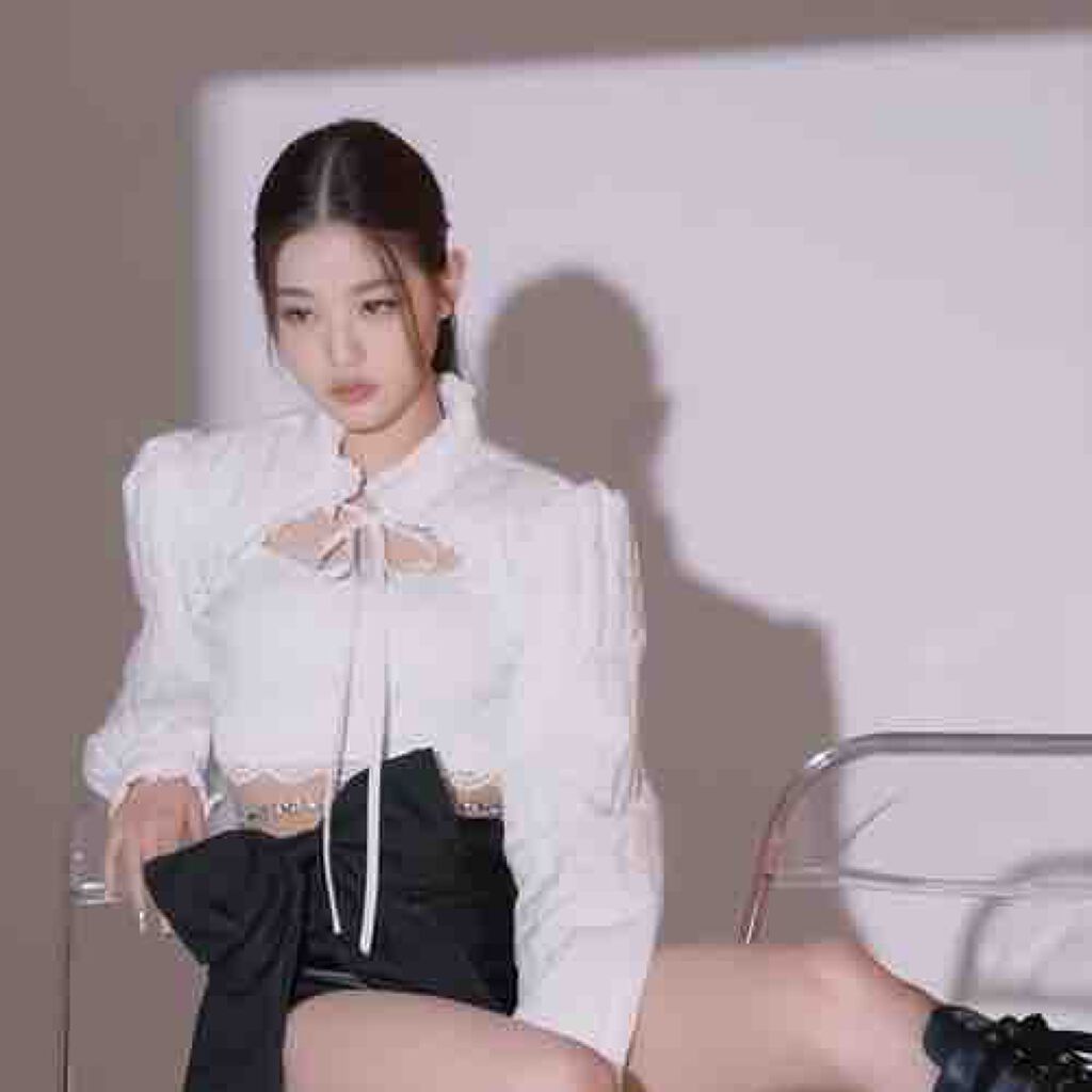 🐈‍⬛ʟᴜɴᴀ✦.°