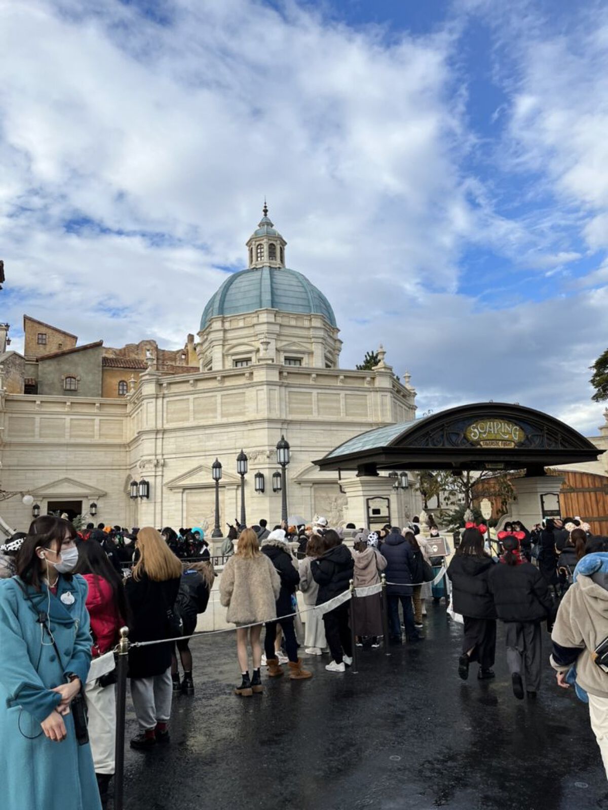 supreme_perfume_sy5lr