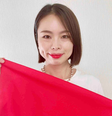16タイプ・パーソナルカラーアナリストNana
