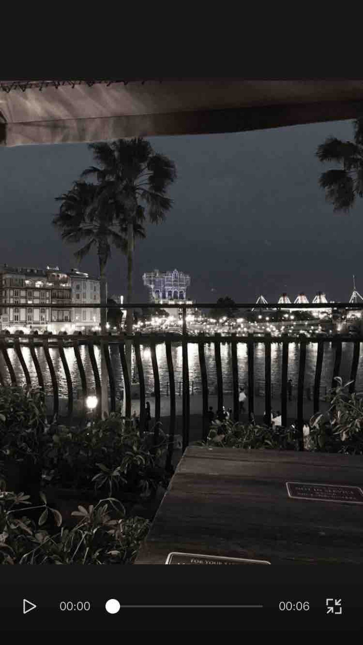 colorful_perfume_div